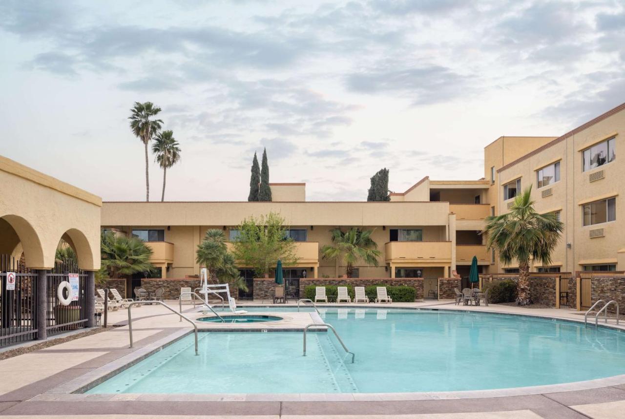 Hotel La Quinta By Wyndham Tucson - Reid Park Exterior foto
